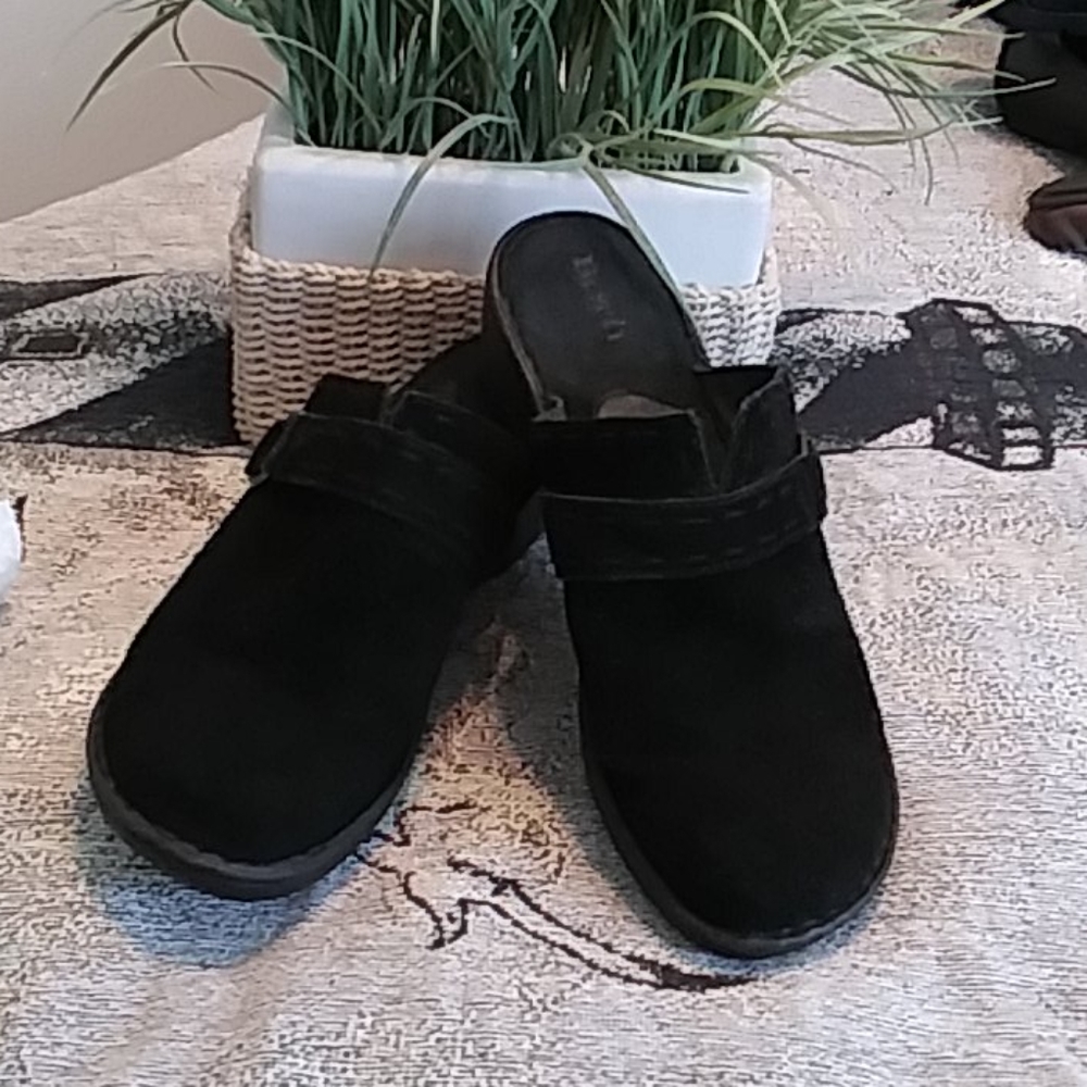 Born Clog